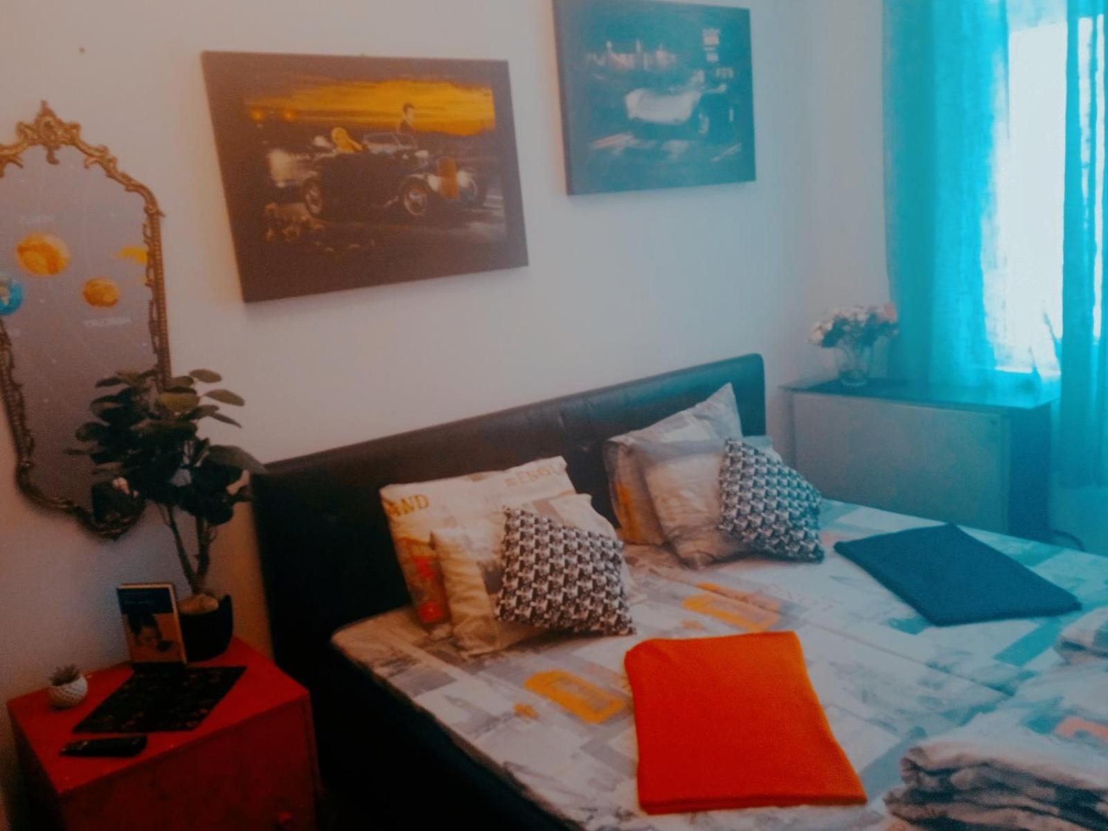 Studio Eva Sajmiste Cameră foto